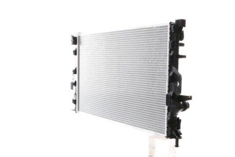 Радіатор охолодження двигуна mahle CR1748000S