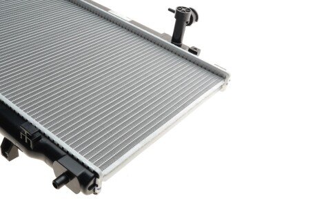 Радиатор охлаждения двигателя mahle knecht CR2652000S