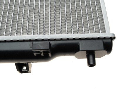 Радиатор охлаждения двигателя mahle knecht CR2652000S