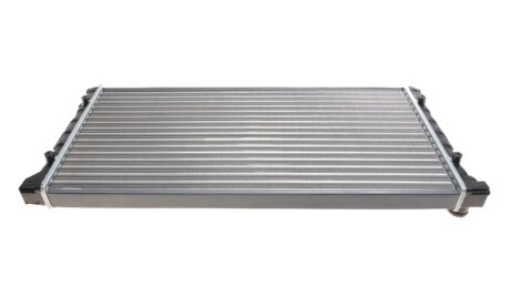 Радиатор охлаждения двигателя mahle knecht CR345000S