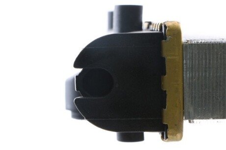 Радиатор охлаждения двигателя mahle knecht CR373000S