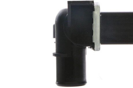 Радіатор охолодження двигуна mahle knecht CR405000S