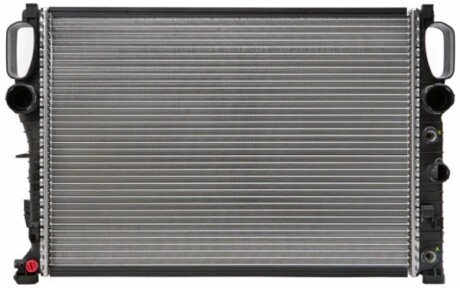 Радиатор охлаждения двигателя mahle knecht CR512000P