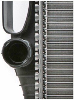 Радиатор охлаждения двигателя mahle knecht CR512000P