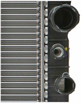 Радиатор охлаждения двигателя mahle knecht CR512000P