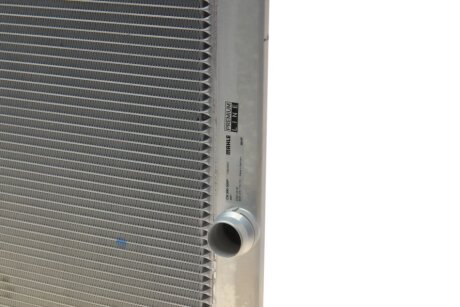 Радіатор охолодження двигуна mahle knecht CR580000P