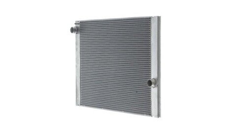 Радиатор охлаждения двигателя mahle knecht CR582000P