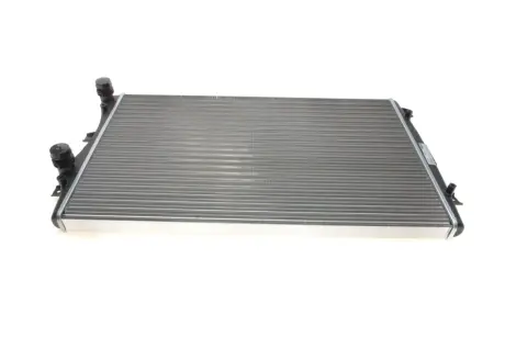 Радіатор охолодження двигуна Mahle knecht CR761000S