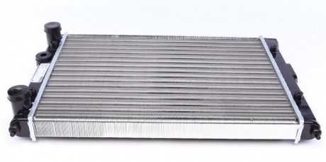 Радиатор охлаждения двигателя mahle knecht CR364000S