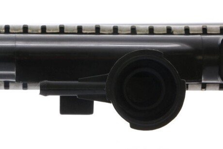 Радиатор интеркулера mahle knecht CR743000S