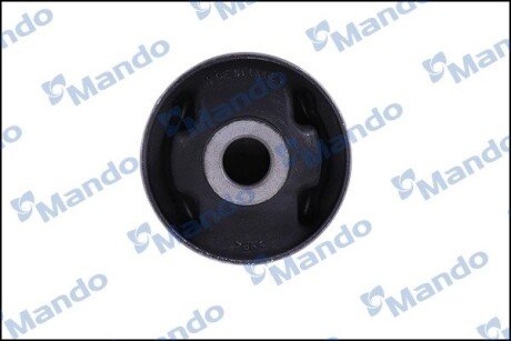 Сайлентблок переднього важеля mando DCC010358