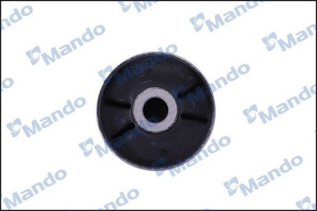Сайлентблок переднего рычага задний mando DCC010618