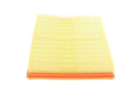 Фільтр повітря mann C22038