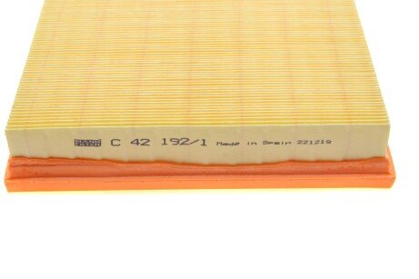 Фильтр воздушный MB VITO mann C421921