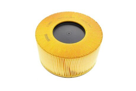 Повітряний фільтр mann C1882