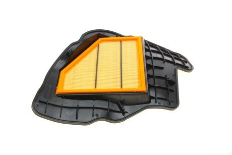 Воздушный фильтр mann C20028