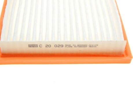 Воздушный фильтр mann C20029