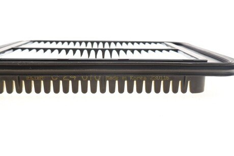 Воздушный фильтр mann C24010