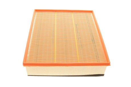 Воздушный фильтр mann C323381