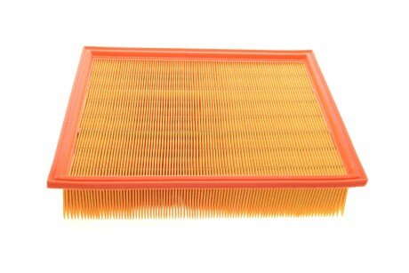 Воздушный фильтр mann C33256