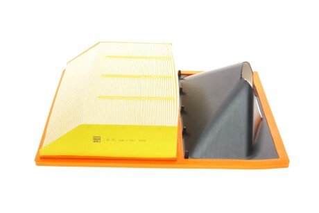 Воздушный фильтр mann C40002