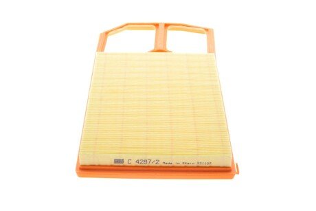 Воздушный фильтр mann C42872