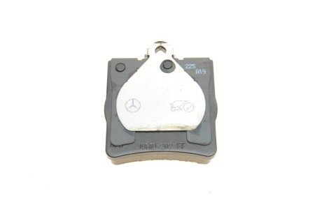 Колодки ручного (стоячого) тормоза mercedes 003420522090