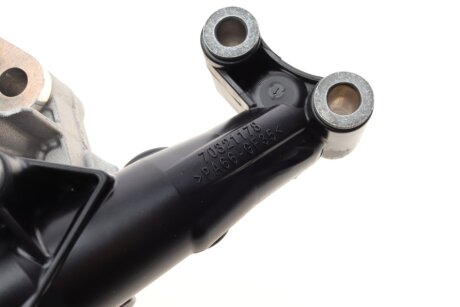 Корпус повітряного фільтра mercedes 6511801310