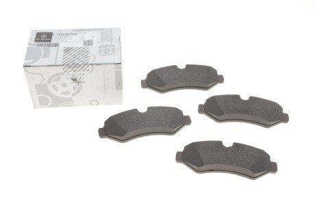 Тормозные колодки mercedes 9104207300