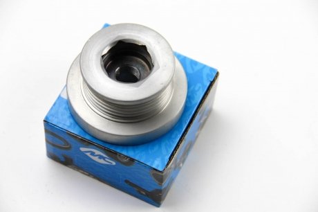 Шкив генератора 1.5dCi Kangoo/Clio 01-/Logan 06- metalcaucho 04728