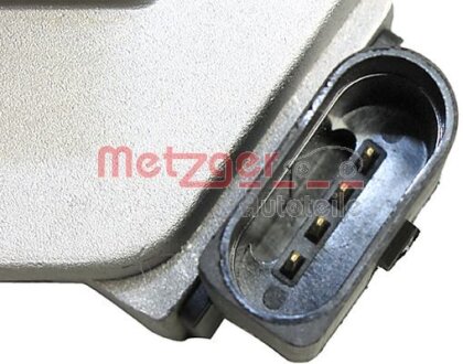 Дросельна заслонка з електроприводом metzger 0892703