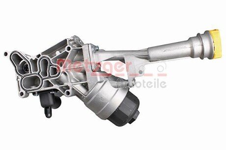 Радіатор масляний з корпусом масляного фільтра metzger 2370063