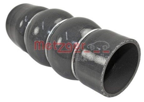 Патрубок інтеркулера (турбіни) metzger 2400383