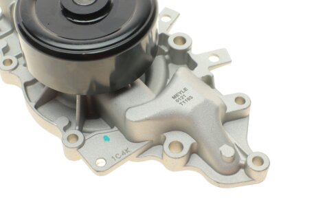 Насос водяной, усиленное исполнение meyle 0130260009HD