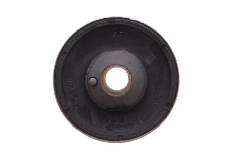 Сайлентблок переднього важеля meyle 0146100024