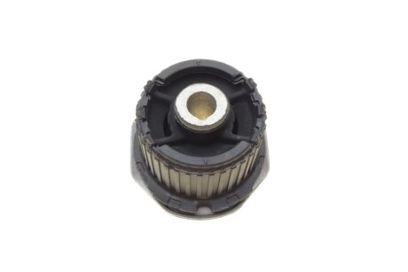 Сайлентблок балки meyle 0147100027