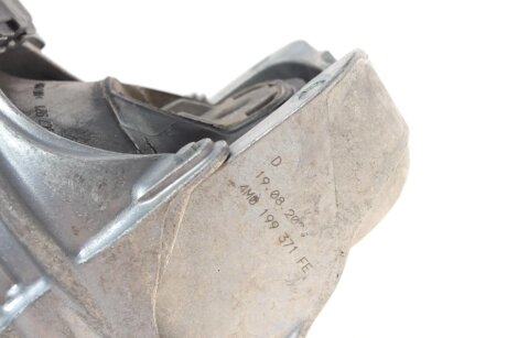 Гідравлічна опра двигуна лів. meyle 1001991017