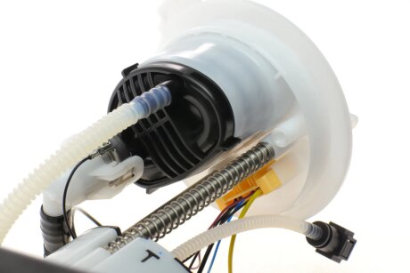 Насос топливный meyle 1009190116