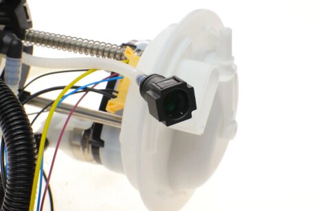 Насос топливный meyle 1009190116