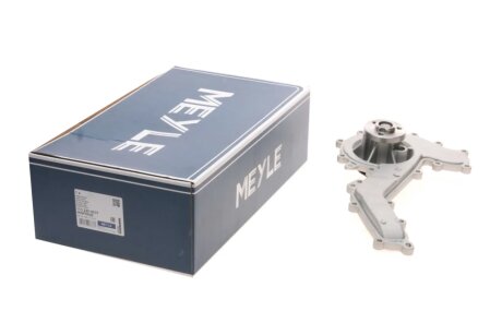 Помпа воды meyle 1132200037 на Ауди А6