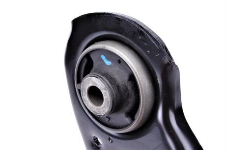 Важіль підвіски передній meyle 1160500125