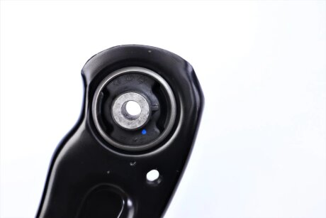 Важіль підвіски передній meyle 1160500126