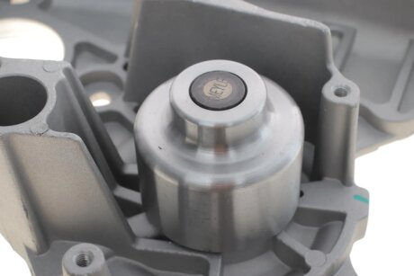 Насос водяной meyle 2132200024