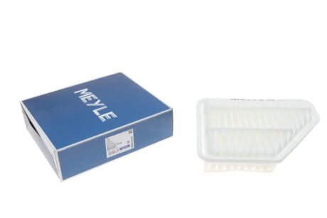 Фильтр воздушный meyle 30123210036 на Тойота Версо