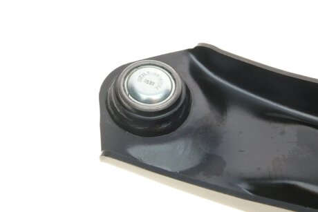 Важіль підвіски передній meyle 33160500007