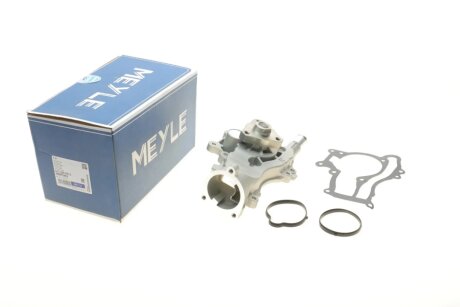 Помпа воды meyle 6132200013 на Опель Адам