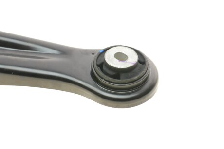 Важіль підвіски передній meyle 7160500043