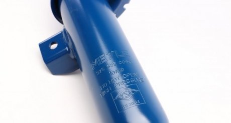 Передний амортизатор (стойка) meyle 3266230058