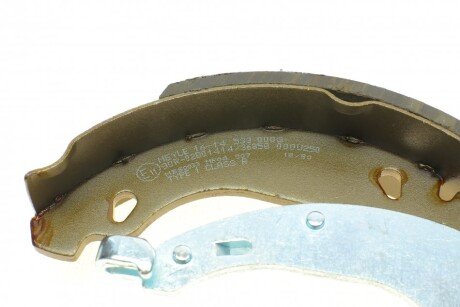 Колодки ручного (стоячого) тормоза meyle 16145330003