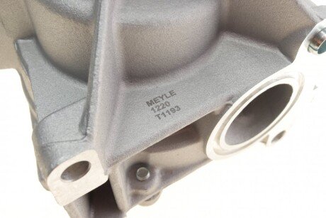 Насос водяной meyle 0130267000